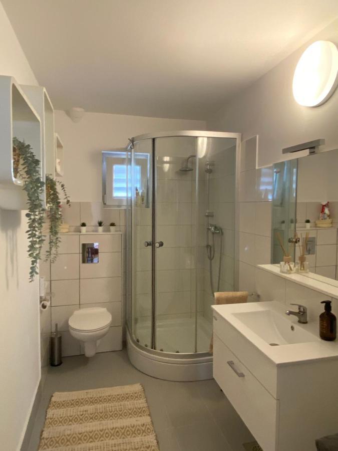 Kate Apartment Ровинь Экстерьер фото